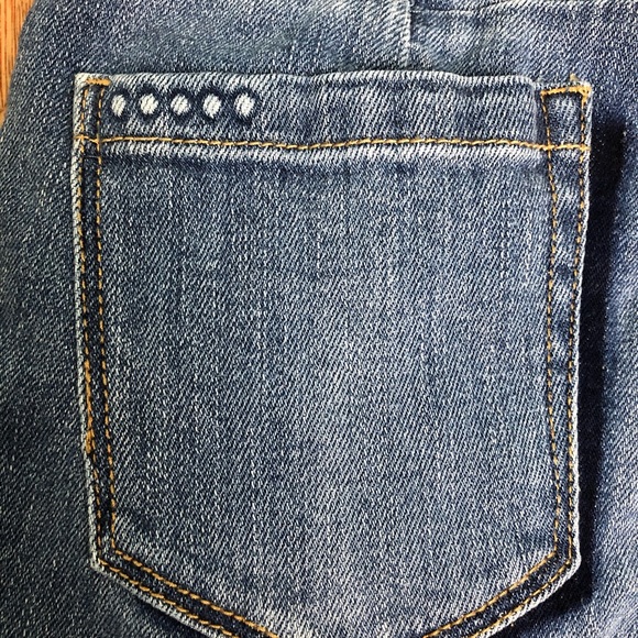 SOLD.  Blanknyc The Reade Crop Patchwork Jeans - Picture 5 of 7